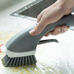 Küchenreinigungsbürste mit Wasserspray