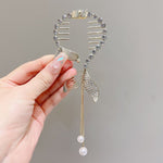 Eleganter Pferdeschwanz-Haarknopf