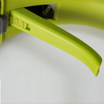 Küchenreinigungsbürste mit Wasserspray