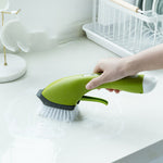 Küchenreinigungsbürste mit Wasserspray