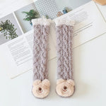 Flauschige Wintersocken für Babys