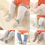 Flauschige Wintersocken für Babys